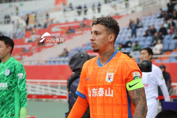 东方汇赢 克雷桑转会上海申花？假的！